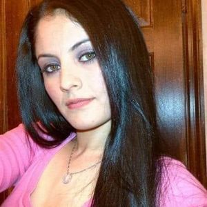 Meet your Posher, Alma